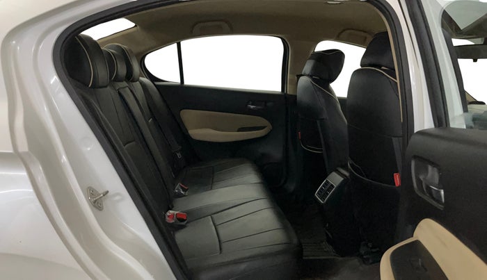 2020 Honda City 1.5L I-VTEC V MT 5TH GEN, Petrol, Manual, 30,237 km, Right Side Rear Door Cabin