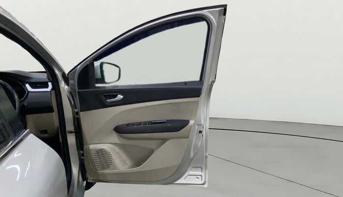 2021 Renault TRIBER RXZ, Petrol, Manual, 33,102 km, RHS Front Door