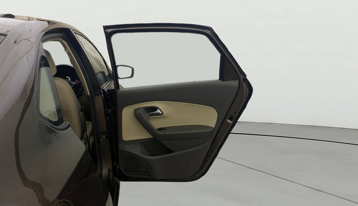 2015 Volkswagen Vento HIGHLINE 1.6 MPI, Petrol, Manual, 57,746 km, RHS Rear Door