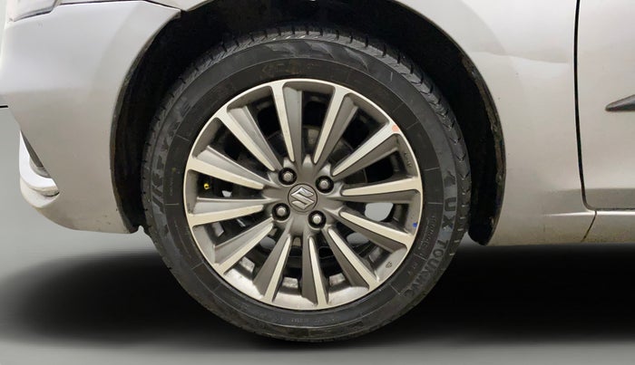 2019 Maruti Ciaz ALPHA  AT 1.5 SHVS PETROL, Petrol, Automatic, 44,903 km, Left Front Wheel