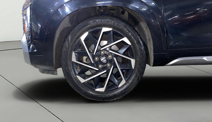 2024 Hyundai ALCAZAR Signature 6 STR 1.5 Diesel Automatic, Diesel, Automatic, 13,704 km, Left Front Wheel