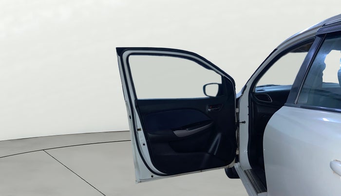 2020 Maruti Baleno DELTA PETROL 1.2, Petrol, Manual, 70,272 km, LHS Front Door