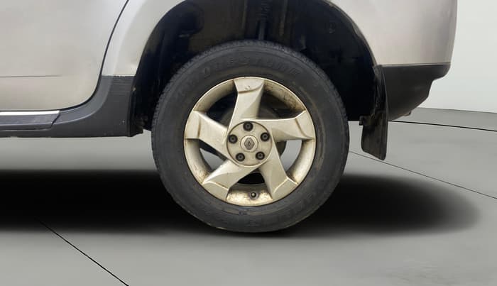 2013 Renault Duster 85 PS RXL DIESEL, Diesel, Manual, 1,05,325 km, Left Rear Wheel