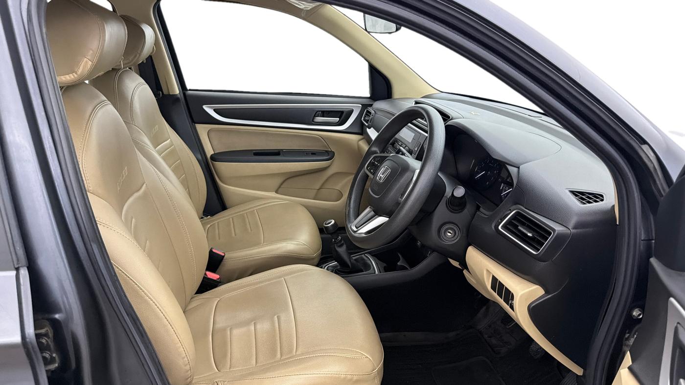 2022 Honda Amaze 1.2L I-VTEC VX, Petrol, Manual, 39,290 km, Right Side Front Door Cabin