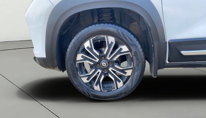 2021 Renault Kiger RXZ MT, Petrol, Manual, 67,026 km, Left Front Wheel