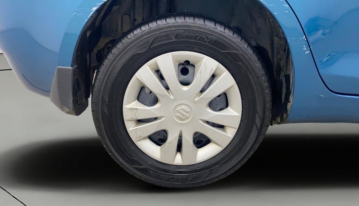 2014 Maruti Swift Dzire VDI, Diesel, Manual, 96,897 km, Right Rear Wheel