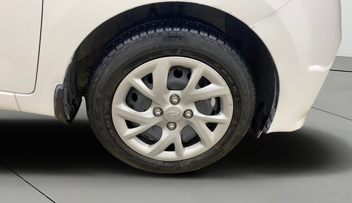 2017 Hyundai Grand i10 MAGNA 1.2 KAPPA VTVT, Petrol, Manual, 11,159 km, Right Front Wheel