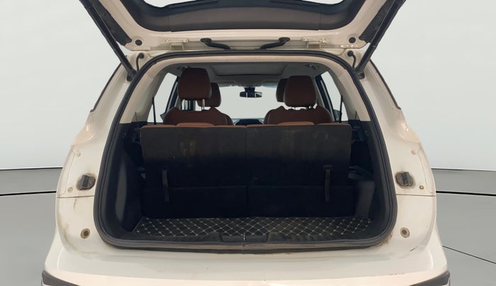 2022 MG HECTOR PLUS SHARP 2.0 DIESEL TURBO MT 6-STR, Diesel, Manual, 40,471 km, Boot Open Zoomed View
