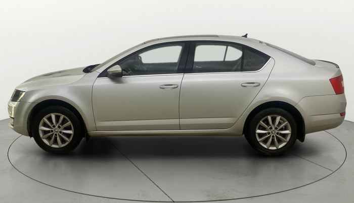 2016 Skoda Octavia STYLE PLUS AT 1.8 TSI, Petrol, Automatic, 65,982 km, Left Side