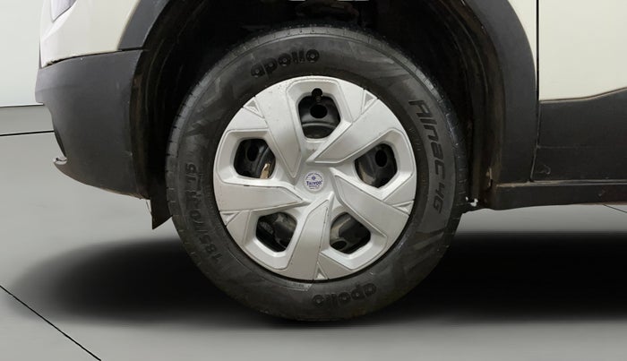 2022 Tata PUNCH PURE MT, Petrol, Manual, 38,333 km, Left Front Wheel