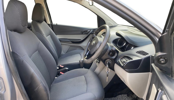 2019 Tata Tiago XZ PETROL, CNG, Manual, 1,13,117 km, Right Side Rear Door Cabin