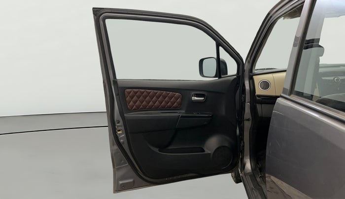 2018 Maruti Wagon R 1.0 VXI, Petrol, Manual, 73,249 km, LHS Front Door