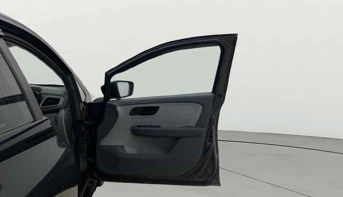 2021 Tata ALTROZ XM PLUS PETROL, Petrol, Manual, 34,212 km, RHS Front Door