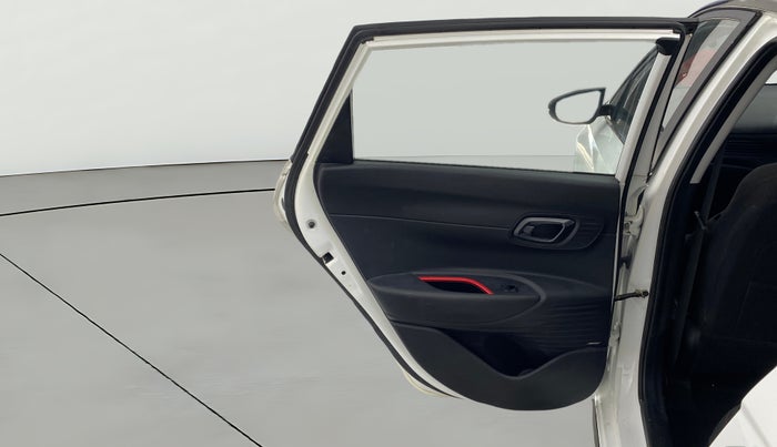 2022 Hyundai NEW I20 ASTA(O) 1.5 CRDI DUAL TONE, Diesel, Manual, 1,02,748 km, LHS Rear Door