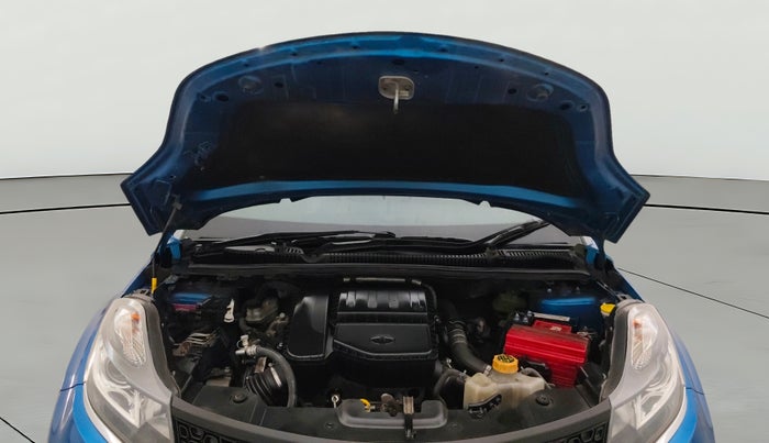 2018 Tata NEXON XZ PLUS DIESEL DUAL TONE, Diesel, Manual, 68,843 km, Open Bonet