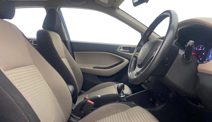 2019 Hyundai Elite i20 ASTA 1.4 CRDI (O), Diesel, Manual, 35,636 km, Right Side Front Door Cabin