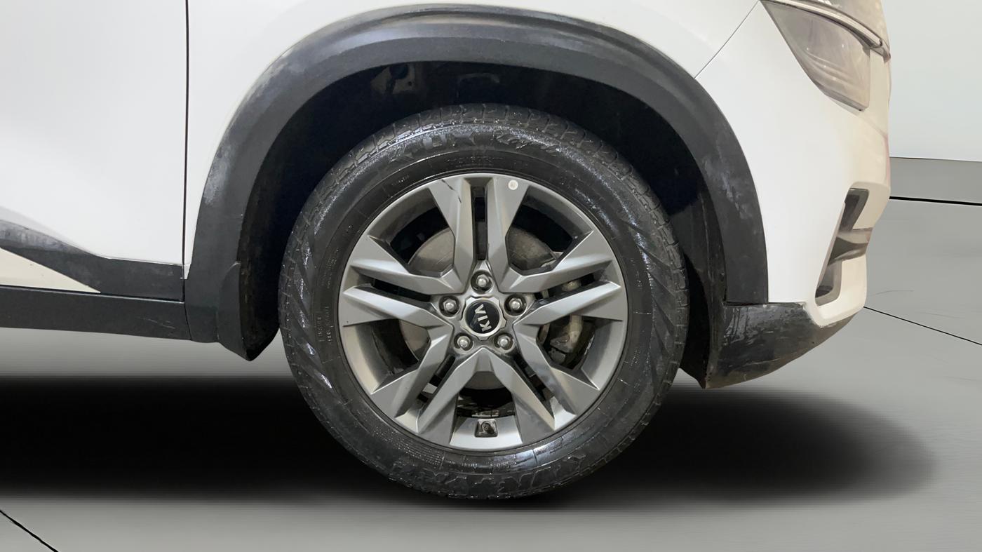 2021 KIA SELTOS HTX IVT 1.5 PETROL, Petrol, Automatic, 60,564 km, Right Front Wheel
