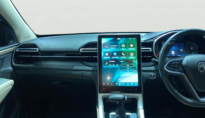 2023 MG HECTOR SHARP PRO 1.5 PETROL TURBO CVT PETROL, Petrol, Automatic, 35,895 km, Air Conditioner