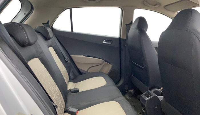 2014 Hyundai Grand i10 ASTA 1.2 KAPPA VTVT, Petrol, Manual, 51,039 km, Right Side Rear Door Cabin