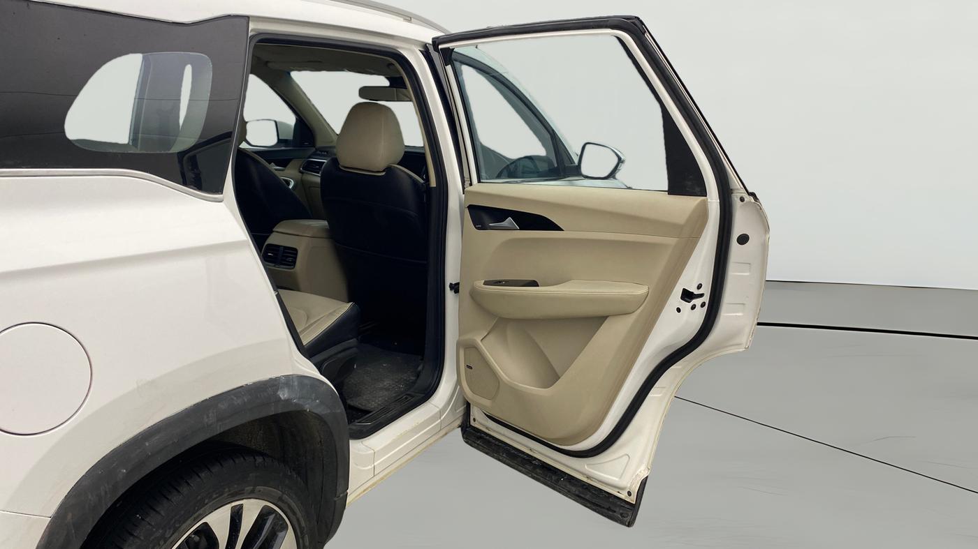 2021 MG HECTOR SHARP 1.5 DCT PETROL, Petrol, Automatic, 65,789 km, RHS Rear Door