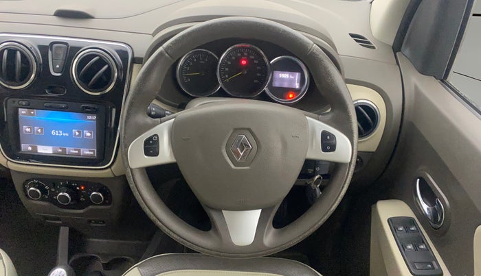 2015 Renault Lodgy 110 PS RXZ 7 STR, Diesel, Manual, 59,014 km, Steering Wheel Close Up