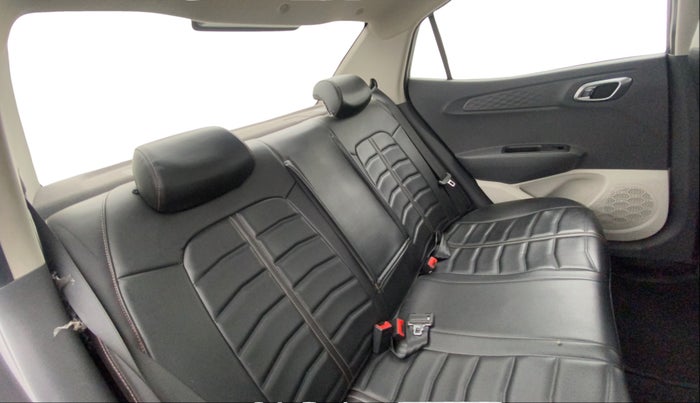 2020 Hyundai AURA SX 1.2 (O), Petrol, Manual, 67,129 km, Right Side Rear Door Cabin