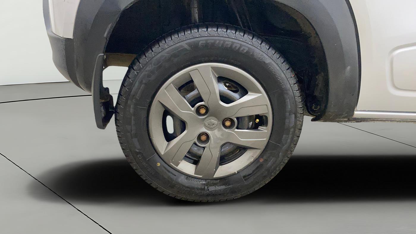 2018 Renault Kwid RXT 1.0 AMT (O), Petrol, Automatic, 61,808 km, Right Rear Wheel