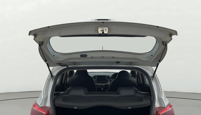 2016 Hyundai Grand i10 MAGNA 1.2 KAPPA VTVT, Petrol, Manual, 52,624 km, Boot Door Open