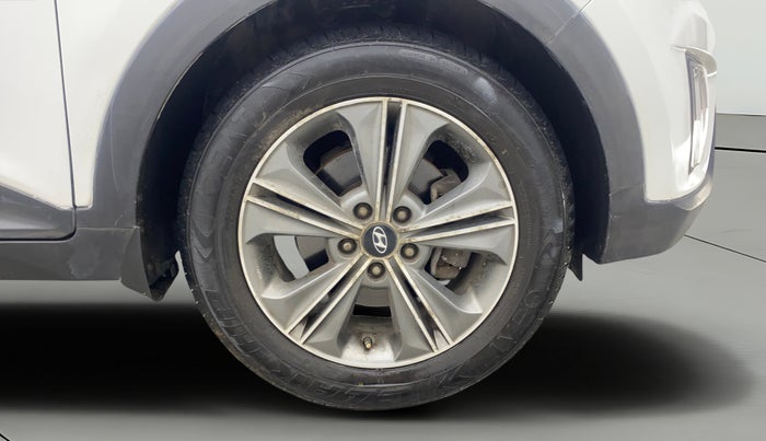 2017 Hyundai Creta SX PLUS AT 1.6 PETROL, Petrol, Automatic, 1,11,538 km, Right Front Wheel