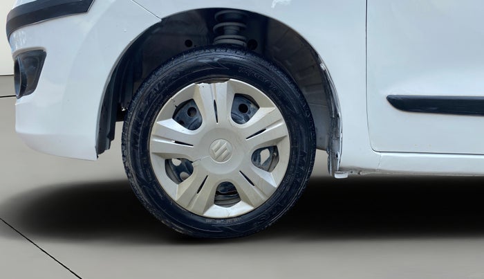 2016 Maruti Wagon R 1.0 VXI, Petrol, Manual, 59,511 km, Left Front Wheel