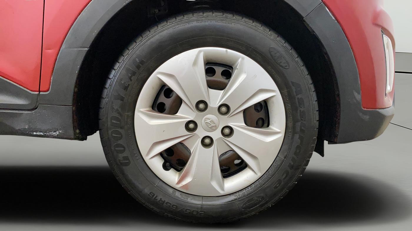 2015 Hyundai Creta S 1.6 PETROL, Petrol, Manual, 70,644 km, Right Front Wheel