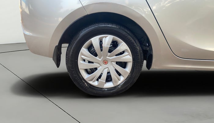 2017 Tata TIGOR XT PETROL, CNG, Manual, 37,080 km, Right Rear Wheel