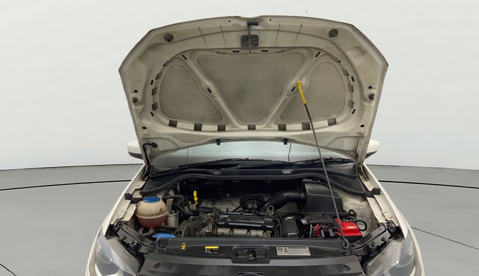 2014 Volkswagen Polo COMFORTLINE 1.2L PETROL, Petrol, Manual, 42,410 km, Open Bonet