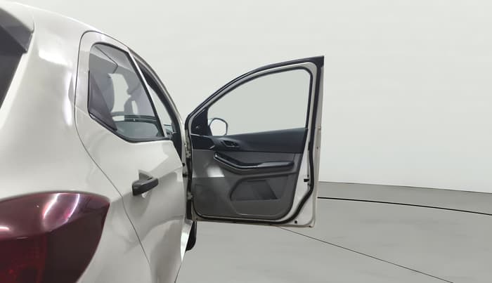 2022 Tata Tiago XM CNG, CNG, Manual, 65,111 km, RHS Front Door