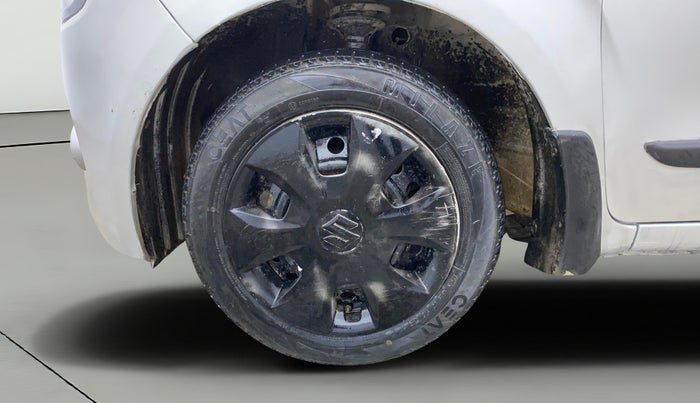 2021 Maruti New Wagon-R VXI 1.0, CNG, Manual, 72,366 km, Left Front Wheel