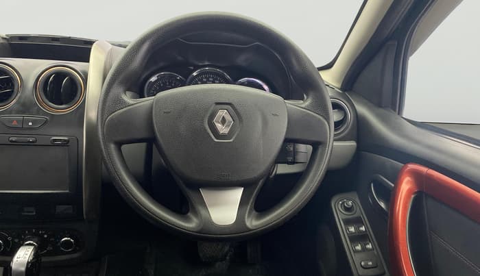 2018 Renault Duster RXS CVT, Petrol, Automatic, 1,19,928 km, Steering Wheel Close Up