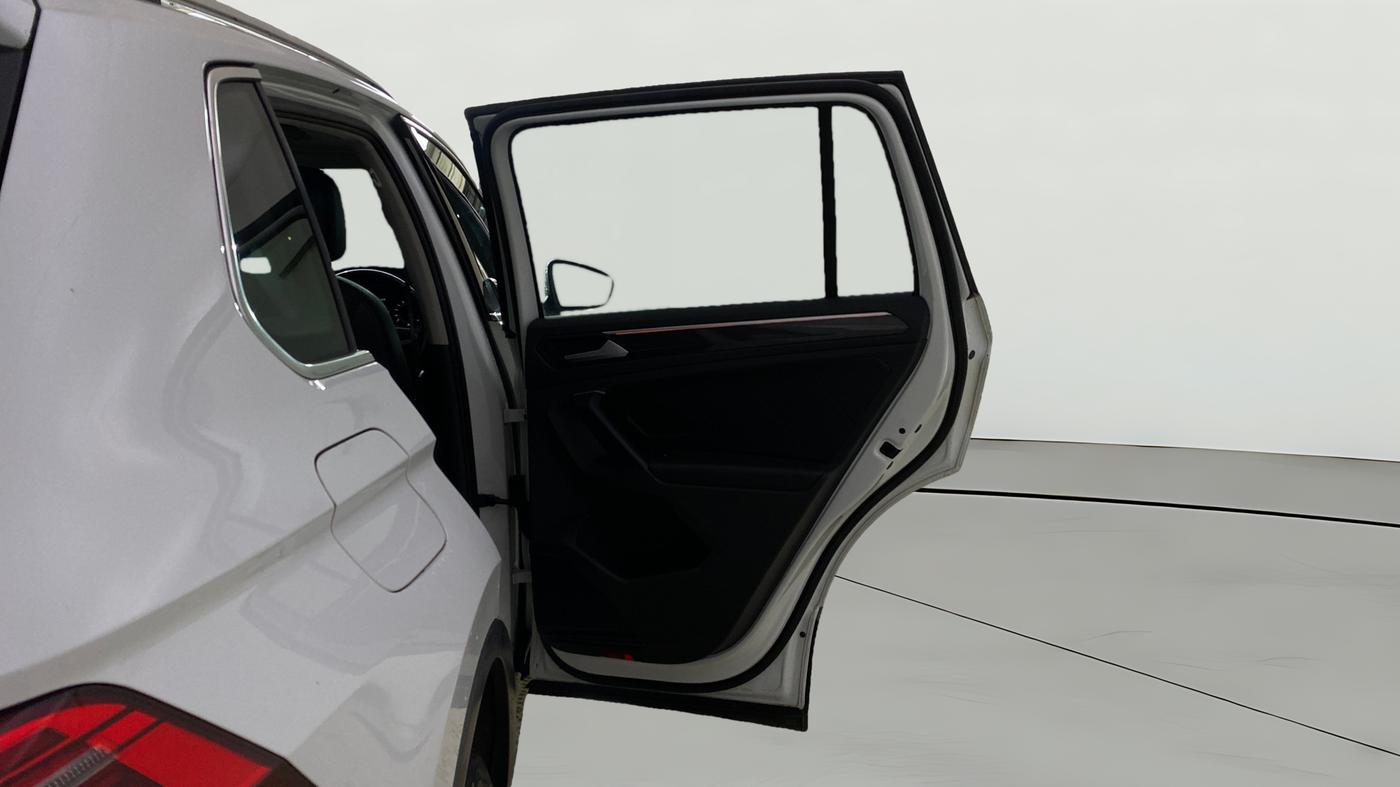 2022 Volkswagen TIGUAN ELEGANCE 2.0 TSI DSG, Petrol, Automatic, 55,240 km, RHS Rear Door