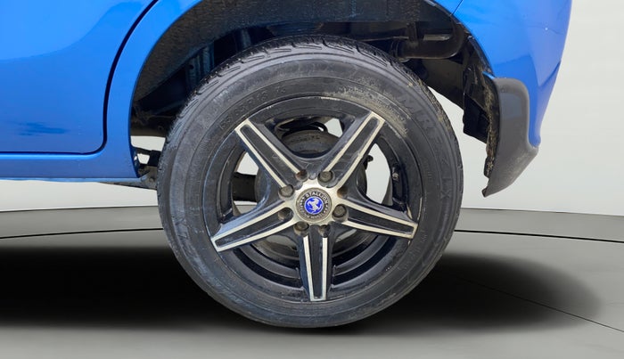 2015 Maruti Alto K10 VXI AMT, Petrol, Automatic, 1,04,156 km, Left Rear Wheel