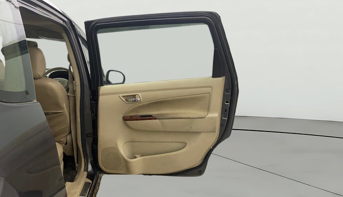 2018 Maruti Ertiga ZXI+, Petrol, Manual, 95,323 km, RHS Rear Door