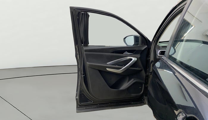 2020 MG HECTOR PLUS SHARP 1.5 PETROL TURBO DCT 6-STR, Petrol, Automatic, 60,375 km, LHS Front Door