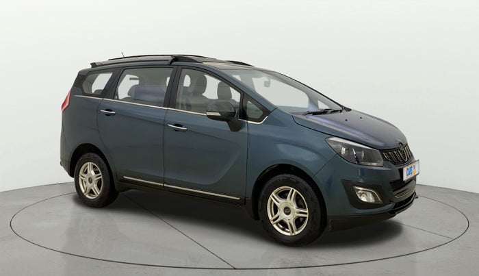 2018 Mahindra MARAZZO M6 8 STR, Diesel, Manual, 72,639 km, Right Front Diagonal