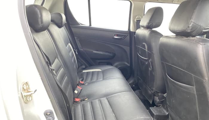 2015 Maruti Swift VXI, Petrol, Manual, 60,951 km, Right Side Rear Door Cabin