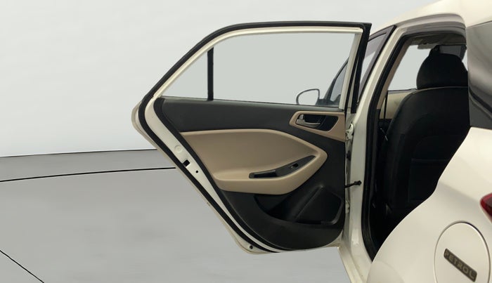 2016 Hyundai Elite i20 MAGNA 1.2, Petrol, Manual, 33,143 km, LHS Rear Door