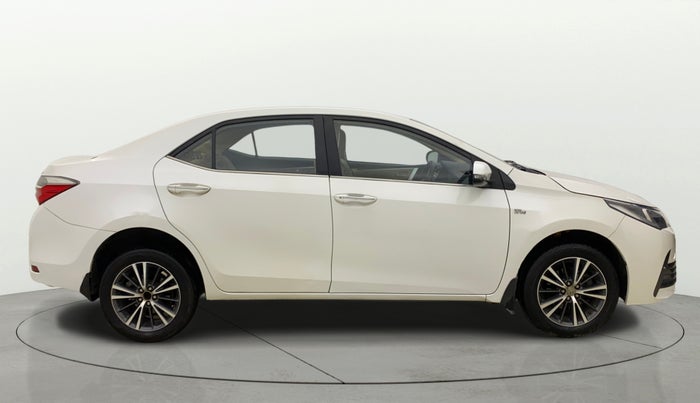 2017 Toyota Corolla Altis VL CVT PETROL, Petrol, Automatic, 53,763 km, Right Side View