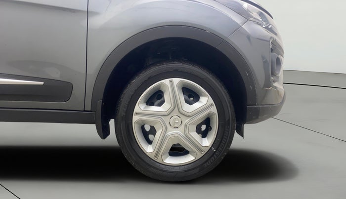 2023 Tata NEXON XM SUNROOF PETROL, Petrol, Manual, 19,528 km, Right Front Wheel