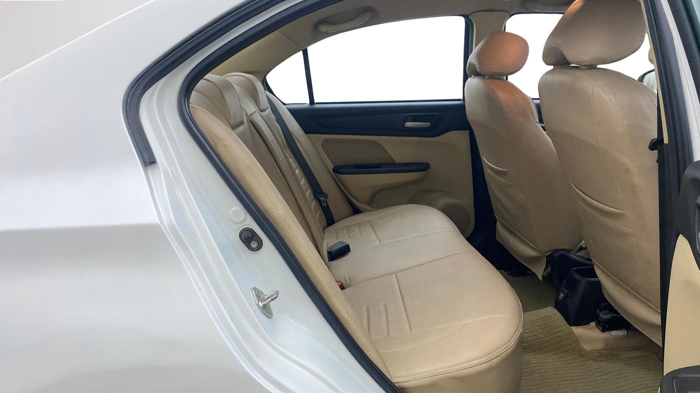 2020 Honda Amaze 1.2L I-VTEC VX, Petrol, Manual, 34,577 km, Right Side Rear Door Cabin