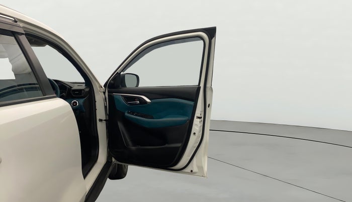 2023 Toyota URBAN CRUISER HYRYDER E NEO DRIVE, Petrol, Manual, 36,649 km, RHS Front Door