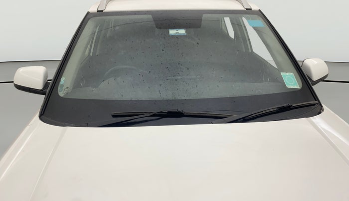 2019 Hyundai VENUE SX 1.0 TURBO, Petrol, Manual, 72,170 km, Front Windshield