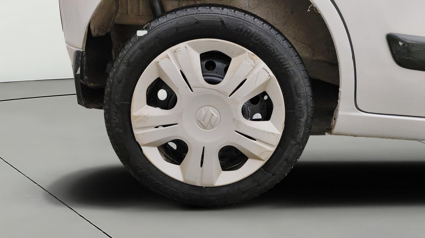 2016 Maruti Wagon R 1.0 VXI, Petrol, Manual, 73,678 km, Right Rear Wheel
