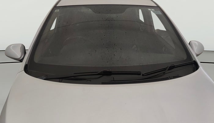 2016 Hyundai Xcent SX 1.2 (O), Petrol, Manual, 38,314 km, Front Windshield